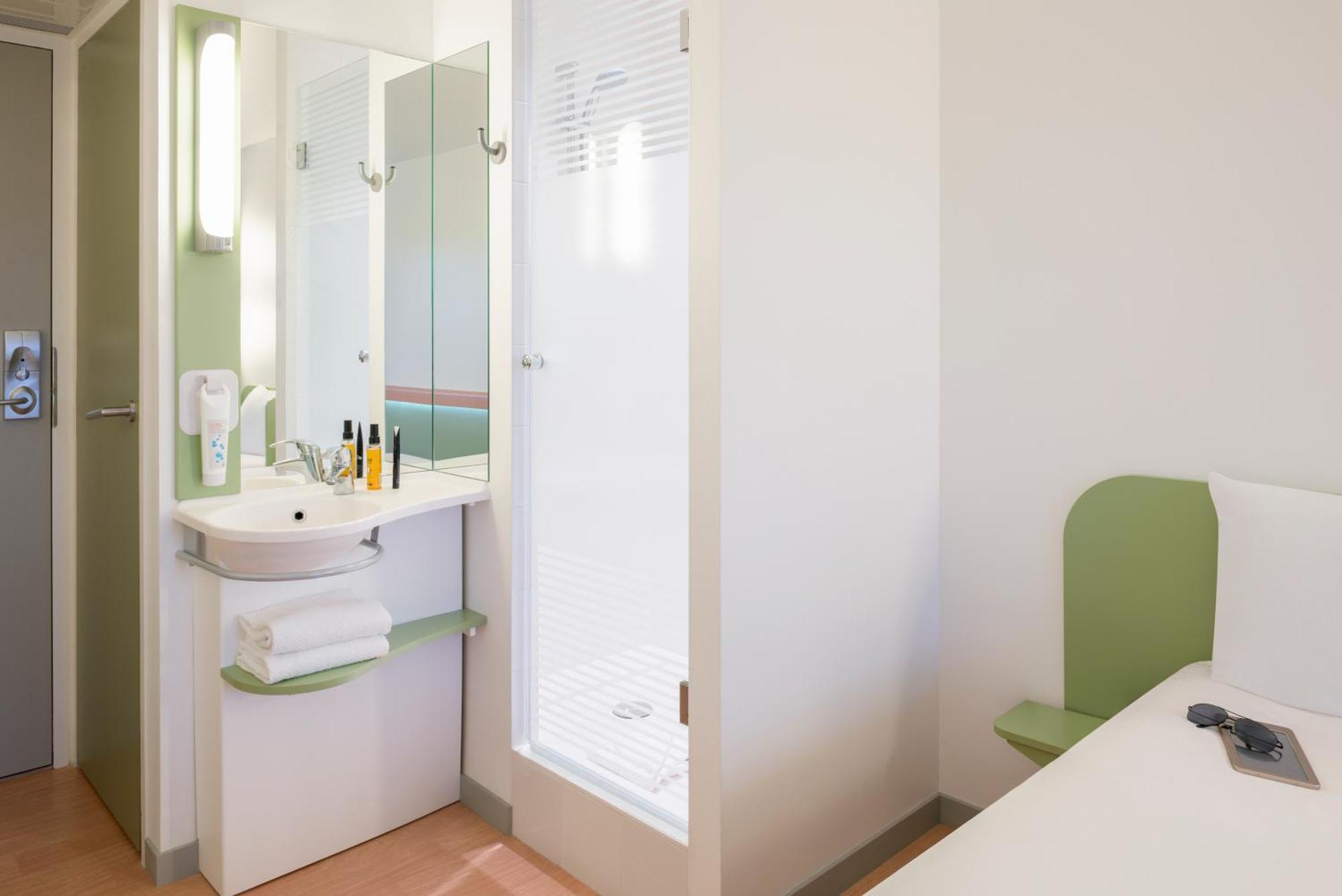 Ibis Budget Aachen City Екстериор снимка